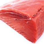 Compra solomillo de atún rojo a domicilio, el corte perfecto para guisos o para cocerlo y conservarlo en aceite.